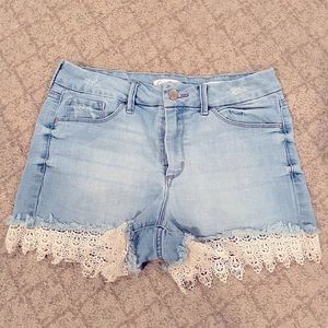 Jessica Simpson shorts with lace